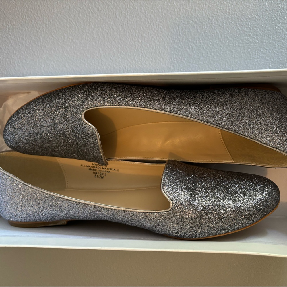Nine West Pewter glitter ballet flats. Size 8.5. Like new